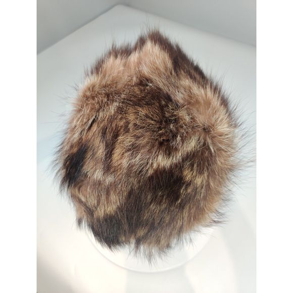 Vintage Racoon Mowhawk Style Hat from Canada 21.50\
